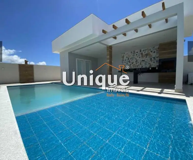 Foto 3 de Casa com 4 quartos à venda, 280m2 em Ogiva, Cabo Frio - RJ