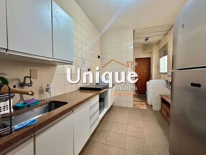 Apartamento com 3 quartos à venda e para alugar, 130m2 em Vila Nova, Cabo Frio - RJ - imagem 9 Foto 9 de Apartamento com 3 quartos à venda e para alugar, 130m2 em Vila Nova, Cabo Frio - RJ