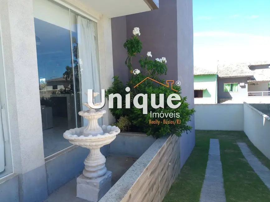 Casa com 4 quartos à venda, 300m2 em Peró, Cabo Frio - RJ - imagem 3 Foto 3 de Casa com 4 quartos à venda, 300m2 em Peró, Cabo Frio - RJ