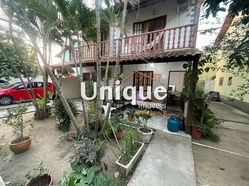 Foto 1 de Casa com 2 quartos à venda, 120m2 em Palmeiras, Cabo Frio - RJ