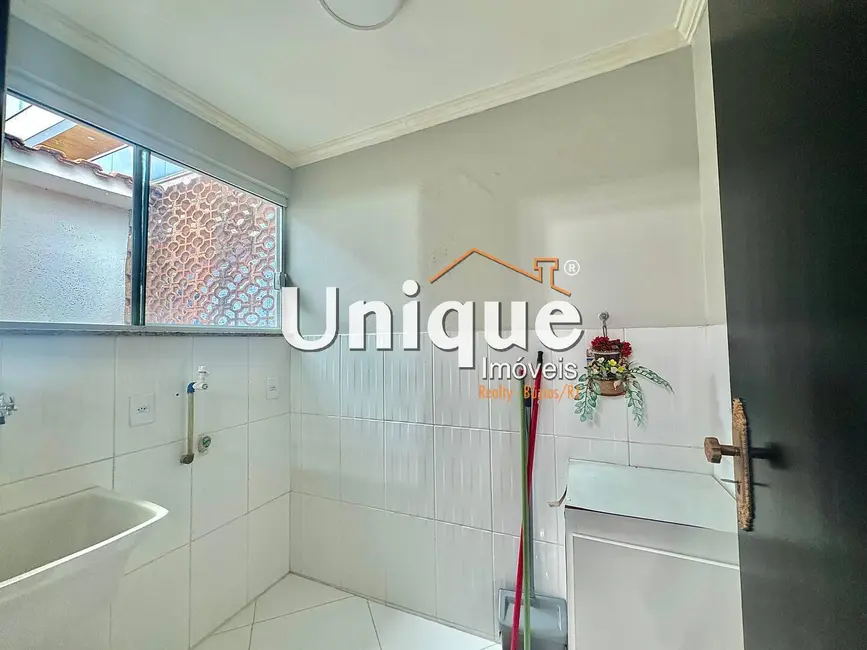 Foto 8 de Casa com 4 quartos à venda, 450m2 em Vila Nova, Cabo Frio - RJ