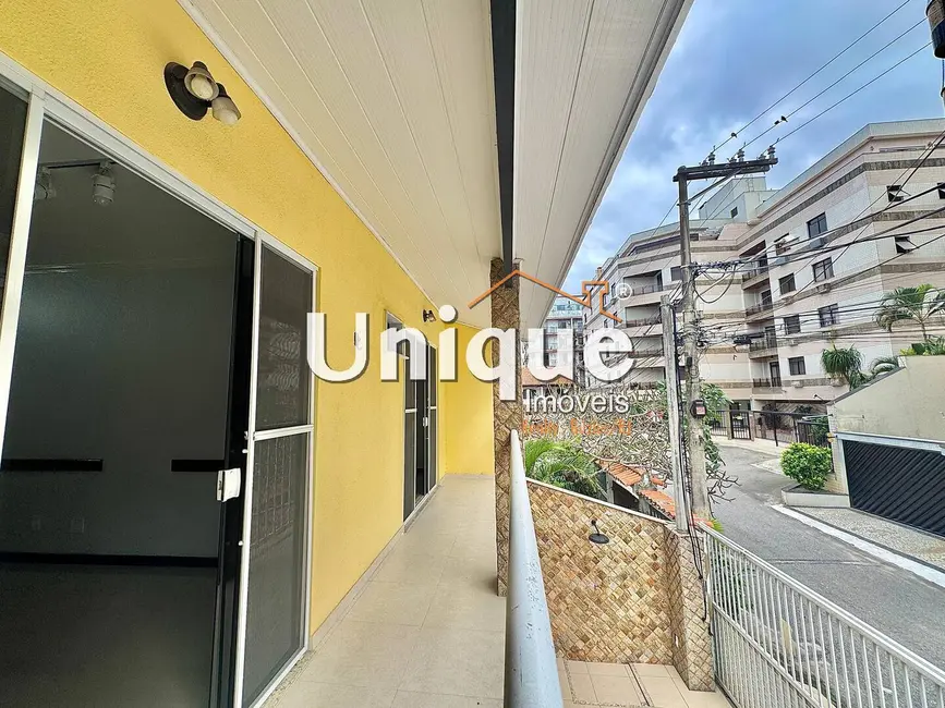 Foto 2 de Casa com 4 quartos à venda, 450m2 em Vila Nova, Cabo Frio - RJ