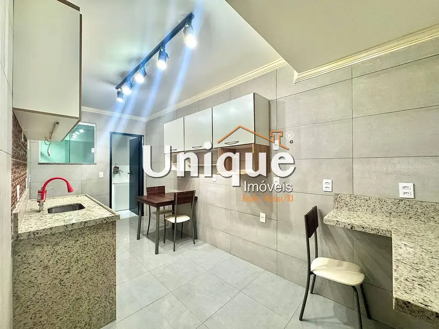 Foto 9 de Casa com 4 quartos à venda, 450m2 em Vila Nova, Cabo Frio - RJ