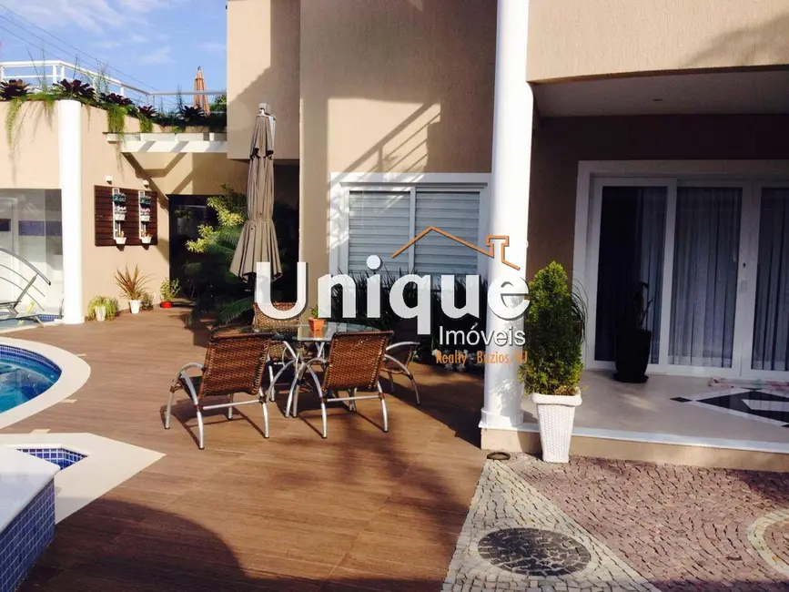Foto 5 de Casa com 5 quartos à venda, 613m2 em Praia do Siqueira, Cabo Frio - RJ