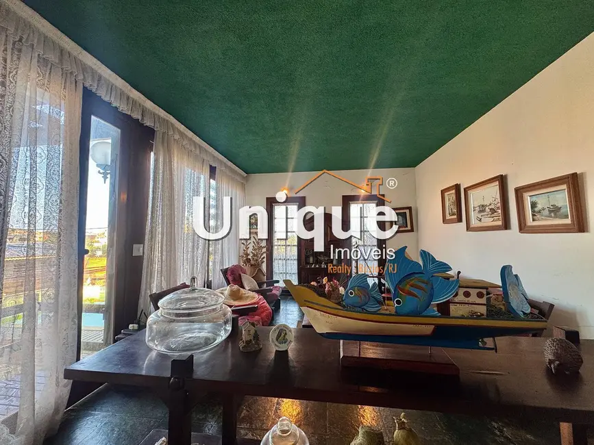 Casa com 4 quartos à venda em Porto da Aldeia, Sao Pedro Da Aldeia - RJ - imagem 8 Foto 8 de Casa com 4 quartos à venda em Porto da Aldeia, Sao Pedro Da Aldeia - RJ