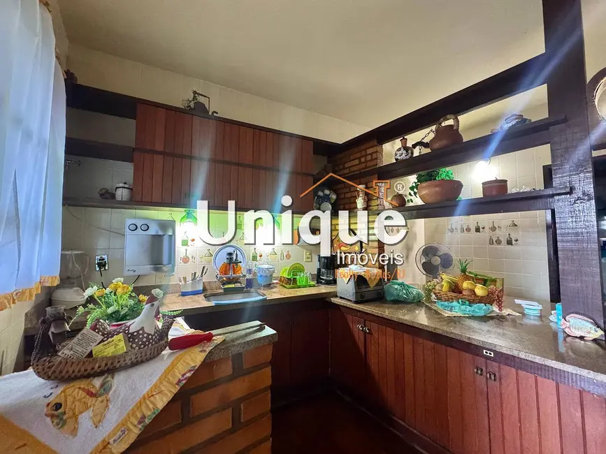 Casa com 4 quartos à venda em Porto da Aldeia, Sao Pedro Da Aldeia - RJ - imagem 9 Foto 9 de Casa com 4 quartos à venda em Porto da Aldeia, Sao Pedro Da Aldeia - RJ