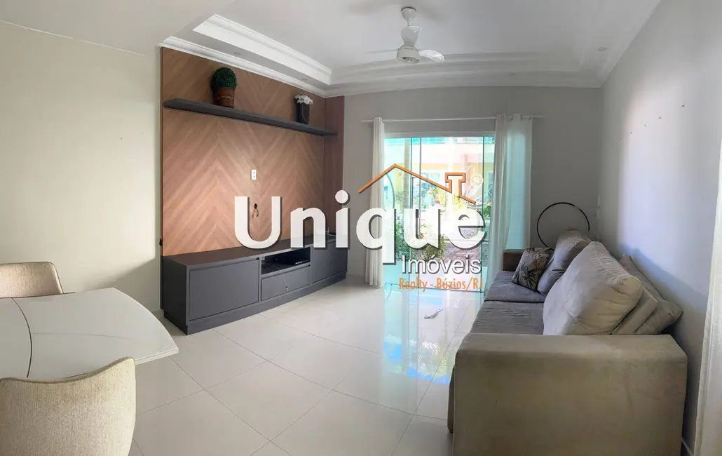 Foto 6 de Casa com 4 quartos à venda e para alugar, 131m2 em Ogiva, Cabo Frio - RJ