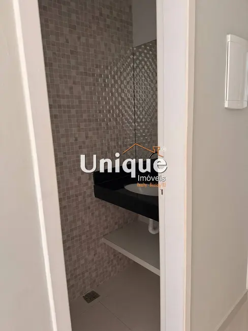 Foto 7 de Casa com 4 quartos à venda e para alugar, 131m2 em Ogiva, Cabo Frio - RJ