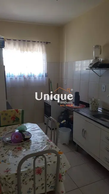 Casa com 4 quartos à venda, 360m2 em Jardim Morada da Aldeia, Sao Pedro Da Aldeia - RJ - imagem 6 Foto 6 de Casa com 4 quartos à venda, 360m2 em Jardim Morada da Aldeia, Sao Pedro Da Aldeia - RJ