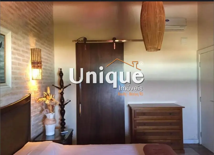 Foto 9 de Casa com 3 quartos à venda, 160m2 em Cabo Frio - RJ