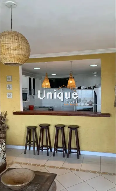 Foto 4 de Casa com 3 quartos à venda, 160m2 em Cabo Frio - RJ