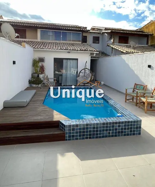 Foto 2 de Casa com 3 quartos à venda, 200m2 em Cajueiro, Cabo Frio - RJ