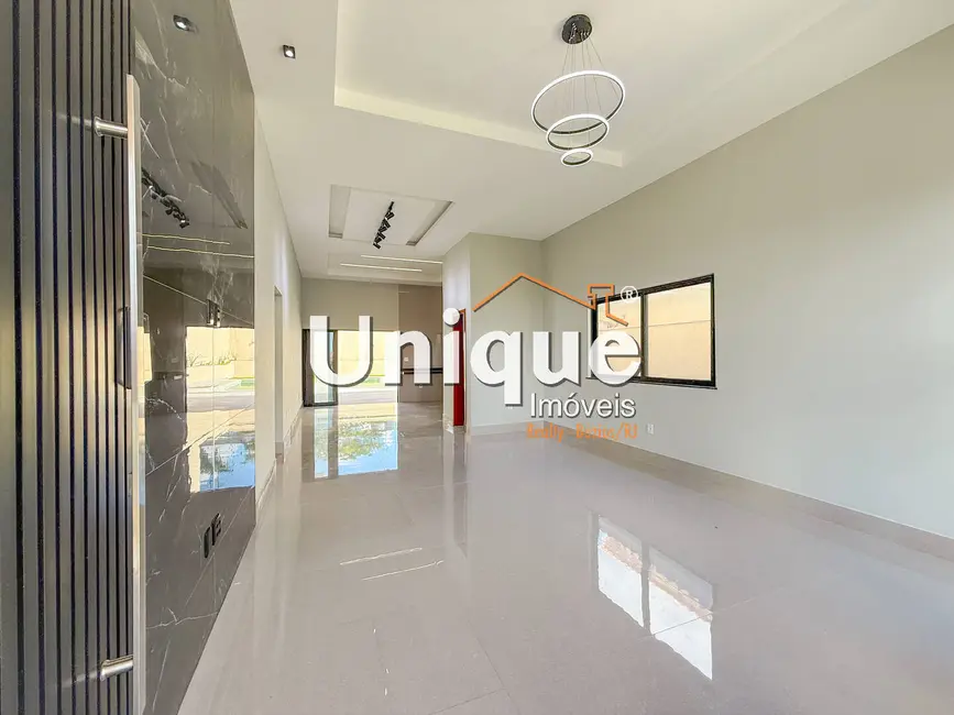 Casa com 3 quartos à venda, 422m2 em Nova São Pedro, Sao Pedro Da Aldeia - RJ - imagem 3 Foto 3 de Casa com 3 quartos à venda, 422m2 em Nova São Pedro, Sao Pedro Da Aldeia - RJ