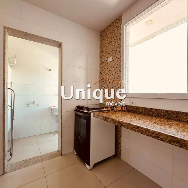 Apartamento com 3 quartos à venda, 220m2 em Vila Nova, Cabo Frio - RJ - imagem 5 Foto 5 de Apartamento com 3 quartos à venda, 220m2 em Vila Nova, Cabo Frio - RJ