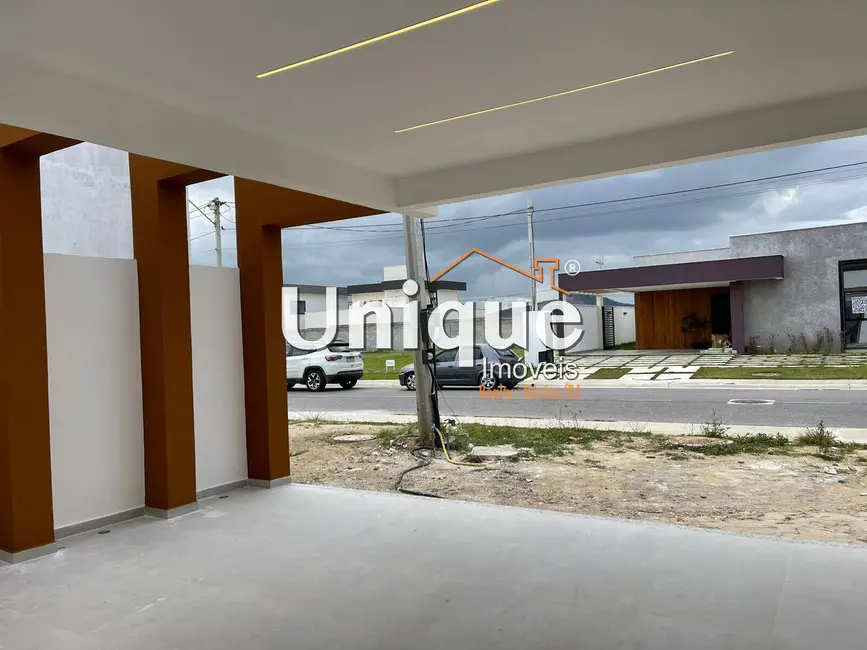 Casa com 3 quartos à venda, 252m2 em Nova São Pedro, Sao Pedro Da Aldeia - RJ - imagem 4 Foto 4 de Casa com 3 quartos à venda, 252m2 em Nova São Pedro, Sao Pedro Da Aldeia - RJ