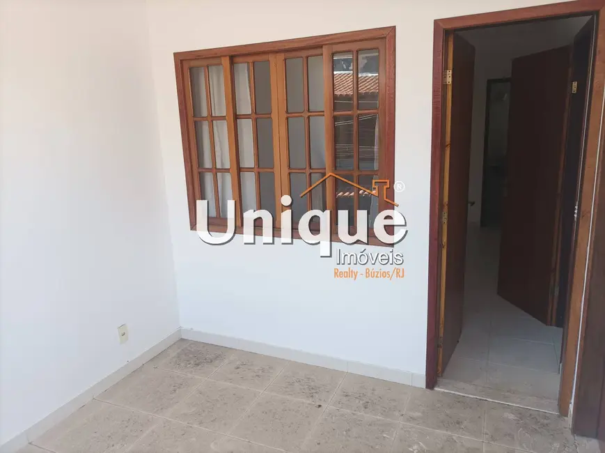 Foto 9 de Casa com 5 quartos para alugar, 120m2 em Braga, Cabo Frio - RJ