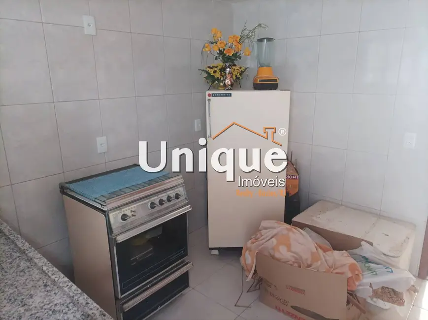 Foto 5 de Casa com 5 quartos para alugar, 120m2 em Braga, Cabo Frio - RJ