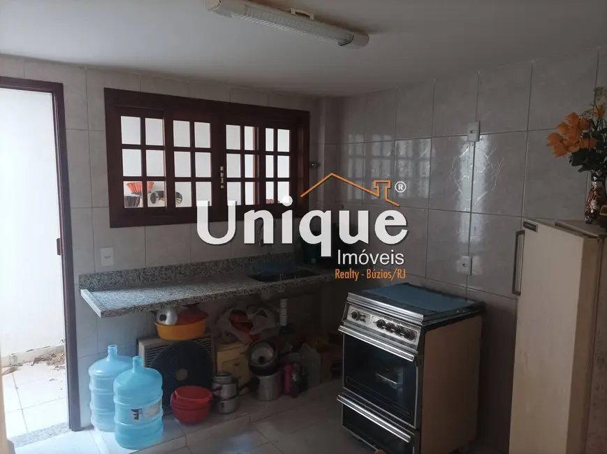 Foto 4 de Casa com 5 quartos para alugar, 120m2 em Braga, Cabo Frio - RJ