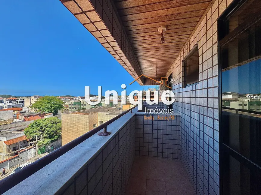 Apartamento com 3 quartos à venda, 183m2 em Centro, Cabo Frio - RJ - imagem 7 Foto 7 de Apartamento com 3 quartos à venda, 183m2 em Centro, Cabo Frio - RJ