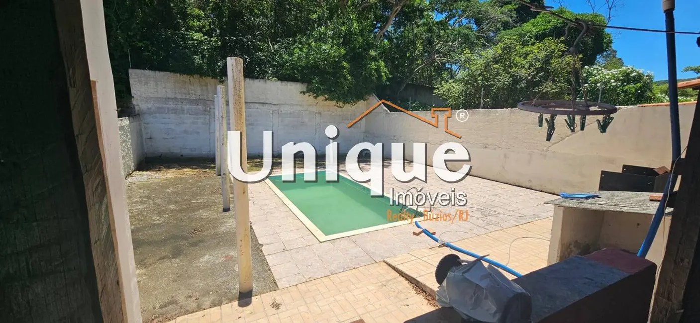 Foto 3 de Casa com 2 quartos à venda, 360m2 em Cabo Frio - RJ