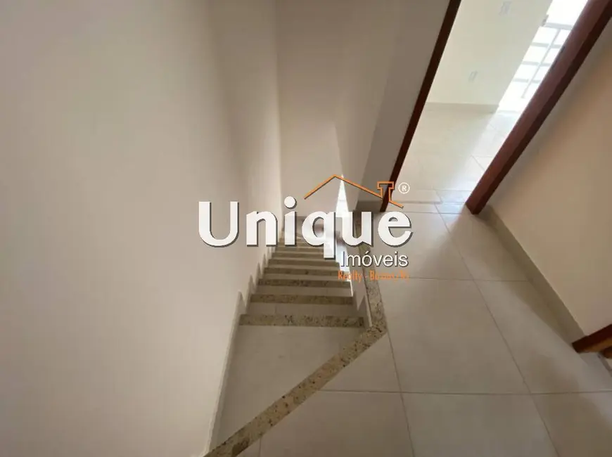 Casa com 2 quartos para alugar, 70m2 em Peró, Cabo Frio - RJ - imagem 3 Foto 3 de Casa com 2 quartos para alugar, 70m2 em Peró, Cabo Frio - RJ