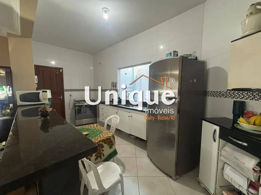 Foto 4 de Casa com 4 quartos à venda, 142m2 em Cabo Frio - RJ