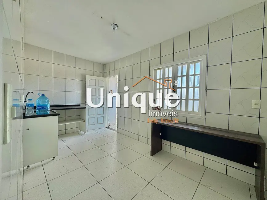 Foto 7 de Casa com 4 quartos à venda, 225m2 em Parque Burle, Cabo Frio - RJ