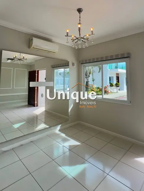 Foto 8 de Casa com 3 quartos à venda, 192m2 em Portinho, Cabo Frio - RJ