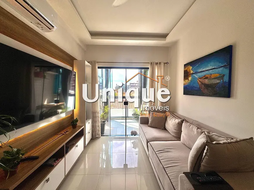 Foto 4 de Apartamento com 1 quarto à venda, 68m2 em Braga, Cabo Frio - RJ