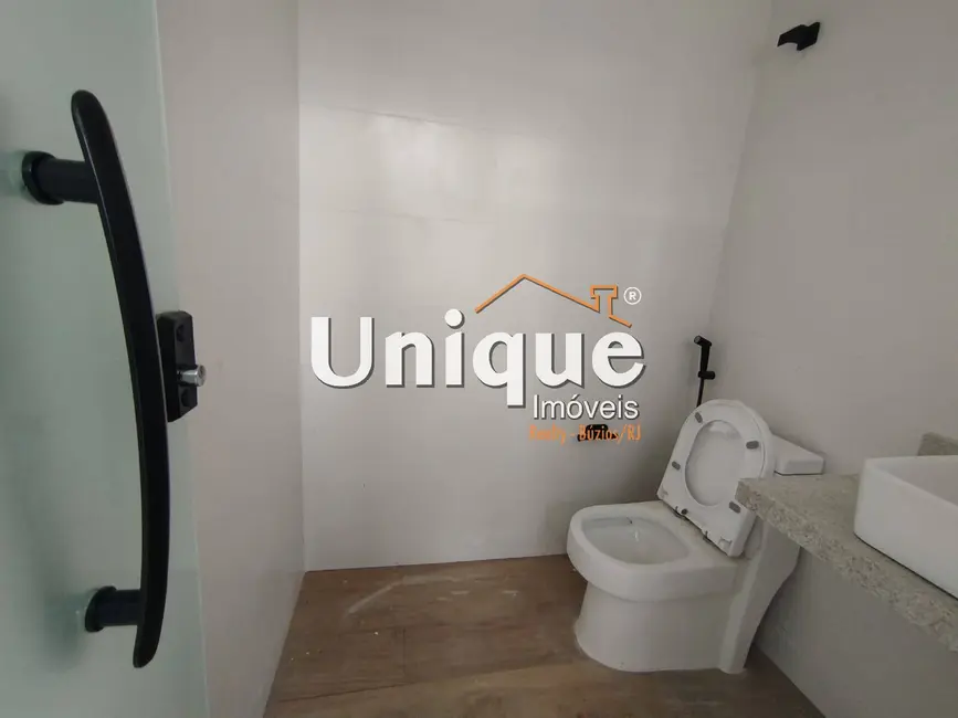 Foto 7 de Casa com 3 quartos à venda, 250m2 em Nova São Pedro, Sao Pedro Da Aldeia - RJ