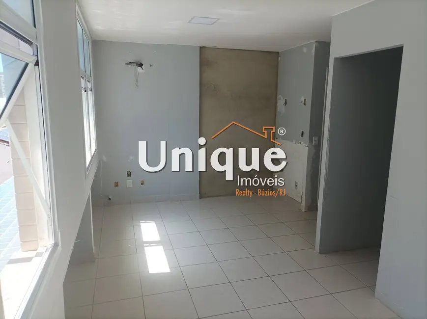 Sala Comercial para alugar, 45m2 em Passagem, Cabo Frio - RJ - imagem 2 Foto 2 de Sala Comercial para alugar, 45m2 em Passagem, Cabo Frio - RJ