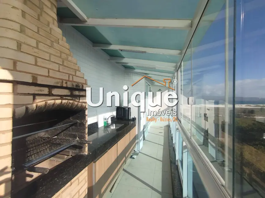 Foto 4 de Apartamento com 4 quartos à venda, 195m2 em Braga, Cabo Frio - RJ