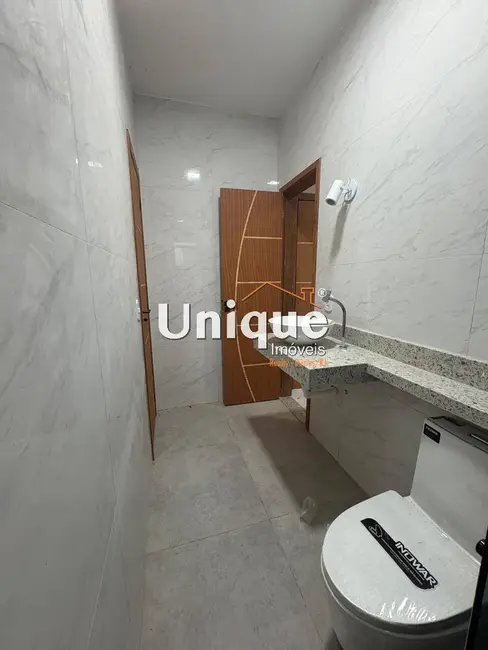 Casa com 3 quartos à venda, 252m2 em Nova São Pedro, Sao Pedro Da Aldeia - RJ - imagem 6 Foto 6 de Casa com 3 quartos à venda, 252m2 em Nova São Pedro, Sao Pedro Da Aldeia - RJ