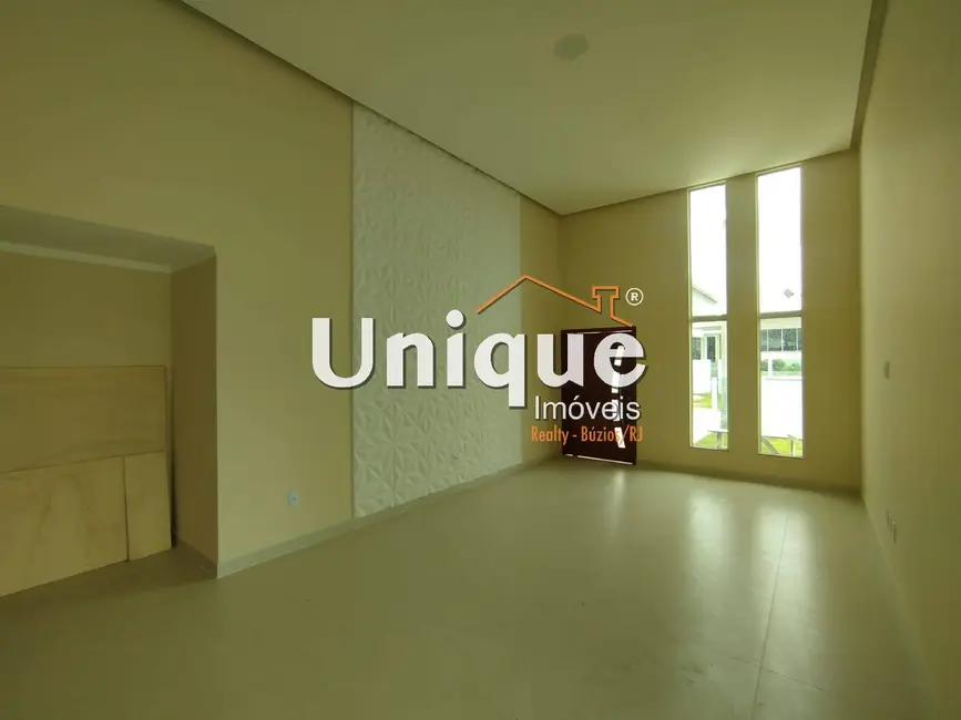 Apartamento com 3 quartos à venda, 580m2 em Sao Pedro Da Aldeia - RJ - imagem 6 Foto 6 de Apartamento com 3 quartos à venda, 580m2 em Sao Pedro Da Aldeia - RJ