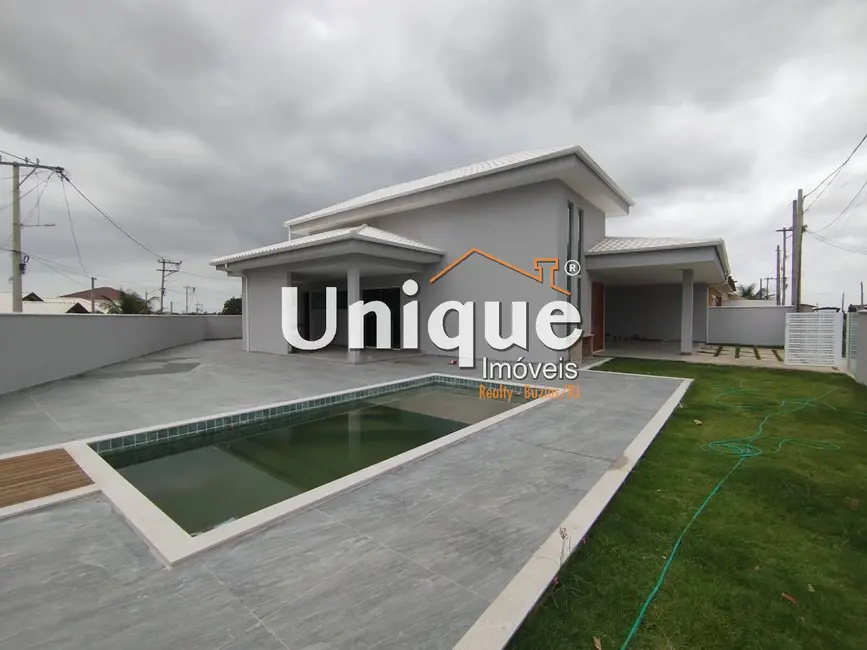 Apartamento com 3 quartos à venda, 580m2 em Sao Pedro Da Aldeia - RJ - imagem 1 Foto 1 de Apartamento com 3 quartos à venda, 580m2 em Sao Pedro Da Aldeia - RJ