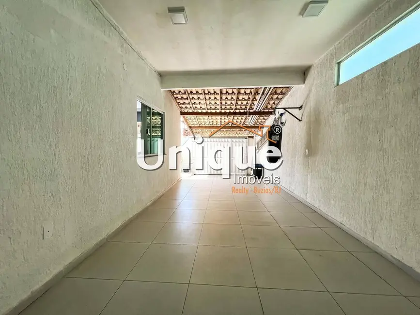 Casa com 3 quartos à venda, 239m2 em Fluminense, Sao Pedro Da Aldeia - RJ - imagem 3 Foto 3 de Casa com 3 quartos à venda, 239m2 em Fluminense, Sao Pedro Da Aldeia - RJ