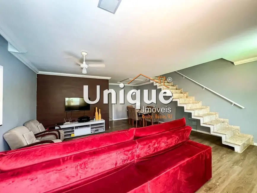 Casa com 3 quartos à venda, 239m2 em Fluminense, Sao Pedro Da Aldeia - RJ - imagem 8 Foto 8 de Casa com 3 quartos à venda, 239m2 em Fluminense, Sao Pedro Da Aldeia - RJ