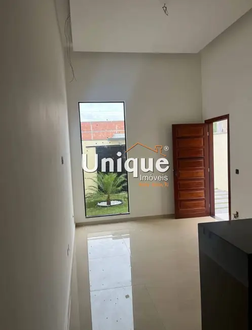 Foto 3 de Casa com 3 quartos à venda, 180m2 em Recanto do Sol, Sao Pedro Da Aldeia - RJ