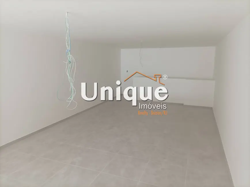 Loja para alugar, 130m2 em Centro, Cabo Frio - RJ - imagem 4 Foto 4 de Loja para alugar, 130m2 em Centro, Cabo Frio - RJ