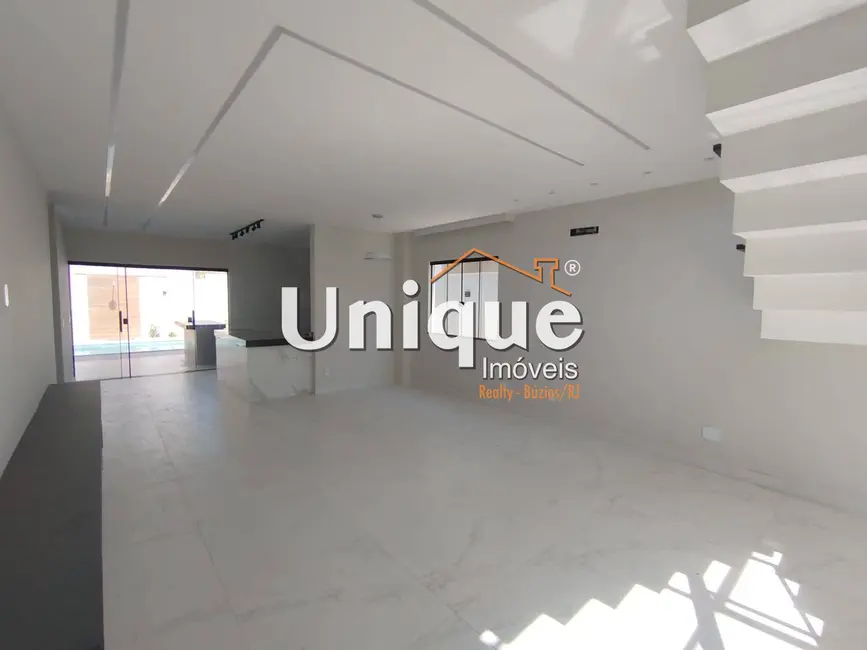 Foto 3 de Casa com 4 quartos à venda, 273m2 em Nova São Pedro, Sao Pedro Da Aldeia - RJ