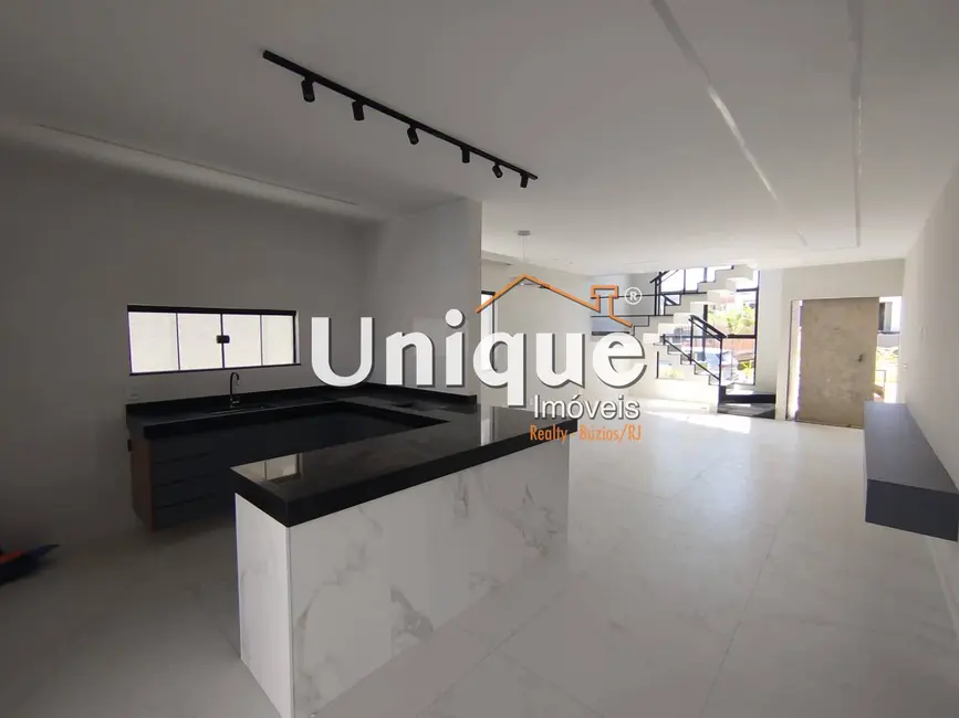 Foto 6 de Casa com 4 quartos à venda, 273m2 em Nova São Pedro, Sao Pedro Da Aldeia - RJ