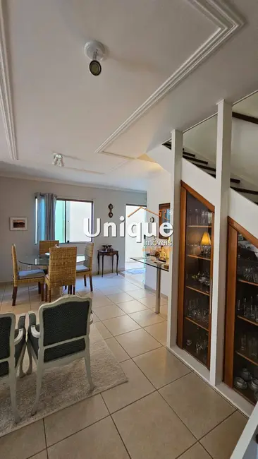 Foto 4 de Casa com 4 quartos à venda, 120m2 em Portinho, Cabo Frio - RJ