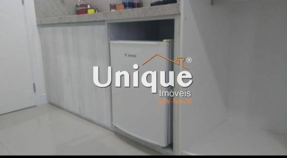 Foto 3 de Apartamento com 1 quarto à venda e para alugar, 22m2 em São Bento, Cabo Frio - RJ