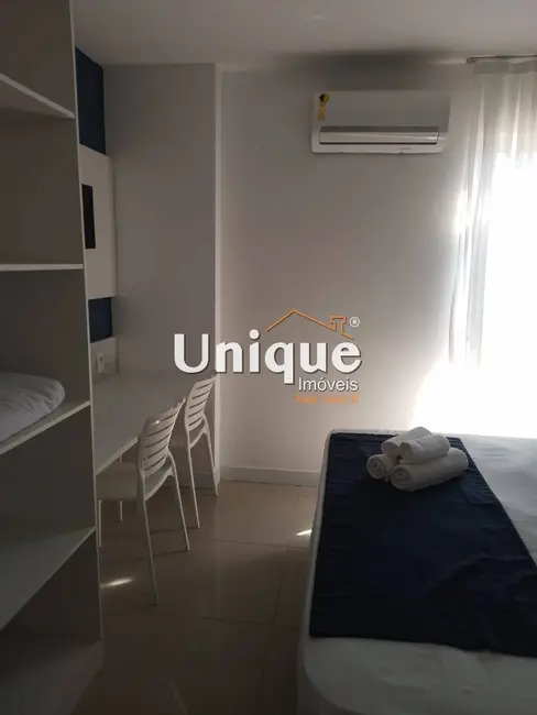 Foto 6 de Apartamento com 1 quarto à venda e para alugar, 22m2 em São Bento, Cabo Frio - RJ