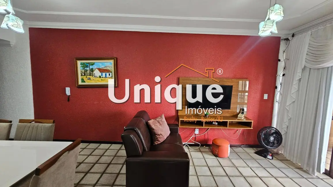 Foto 3 de Apartamento com 2 quartos à venda, 120m2 em Centro, Cabo Frio - RJ