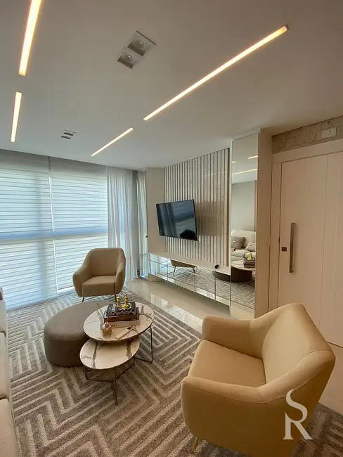 Foto 8 de Apartamento com 3 quartos para alugar, 139m2 em Centro, Balneario Camboriu - SC