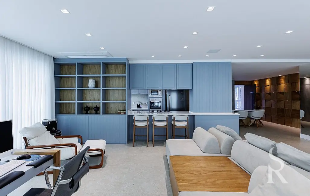 Apartamento com 3 quartos à venda, 167m2 em Centro, Balneario Camboriu - SC - imagem 3 Foto 3 de Apartamento com 3 quartos à venda, 167m2 em Centro, Balneario Camboriu - SC