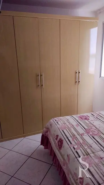 Apartamento com 3 quartos para alugar, 127m2 em Centro, Balneario Camboriu - SC - imagem 2 Foto 2 de Apartamento com 3 quartos para alugar, 127m2 em Centro, Balneario Camboriu - SC