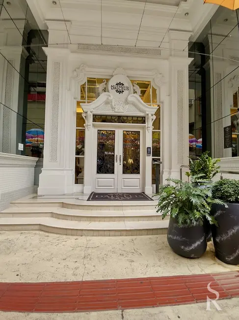 Apartamento com 3 quartos para alugar, 152m2 em Centro, Balneario Camboriu - SC - imagem 2 Foto 2 de Apartamento com 3 quartos para alugar, 152m2 em Centro, Balneario Camboriu - SC