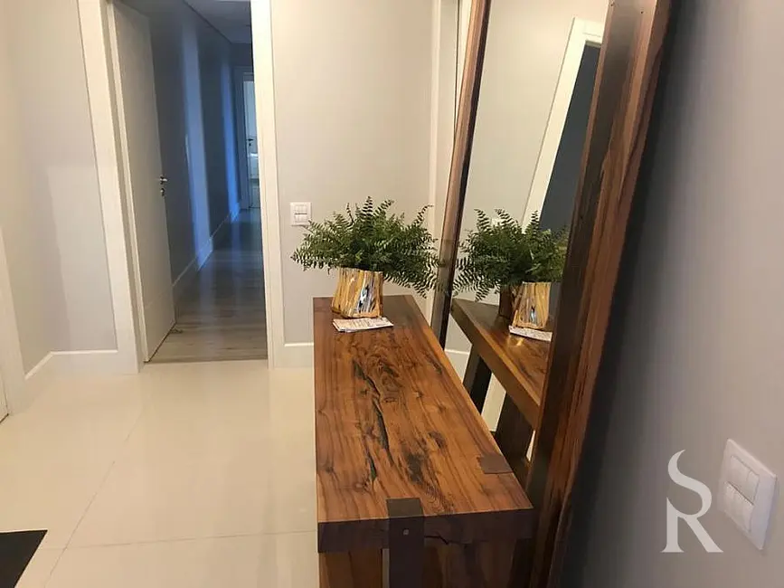 Foto 6 de Apartamento com 3 quartos para alugar, 160m2 em Itajai - SC